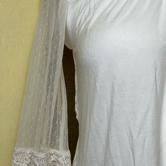 Express Boho Blouse - Picture 3 of 7